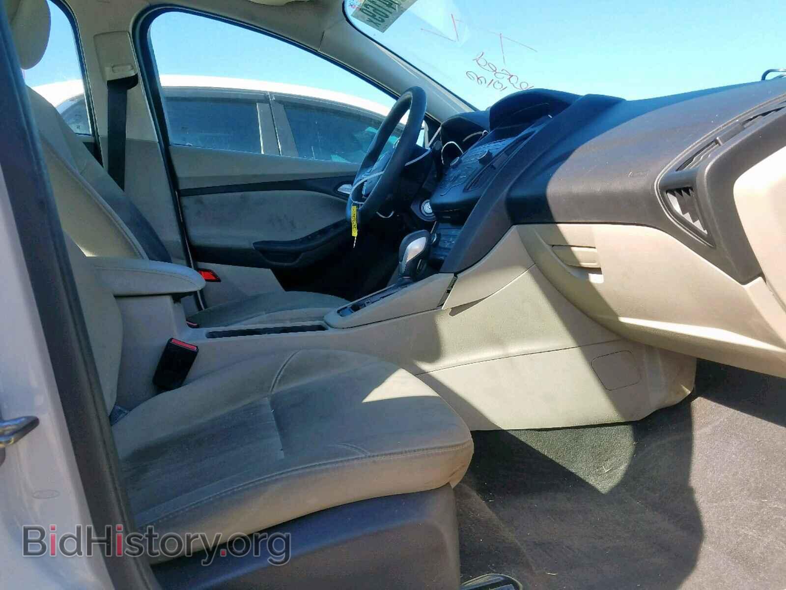 2016 FORD FOCUS SE - VIN: 1FADP3F25GL271058 - Фото 5