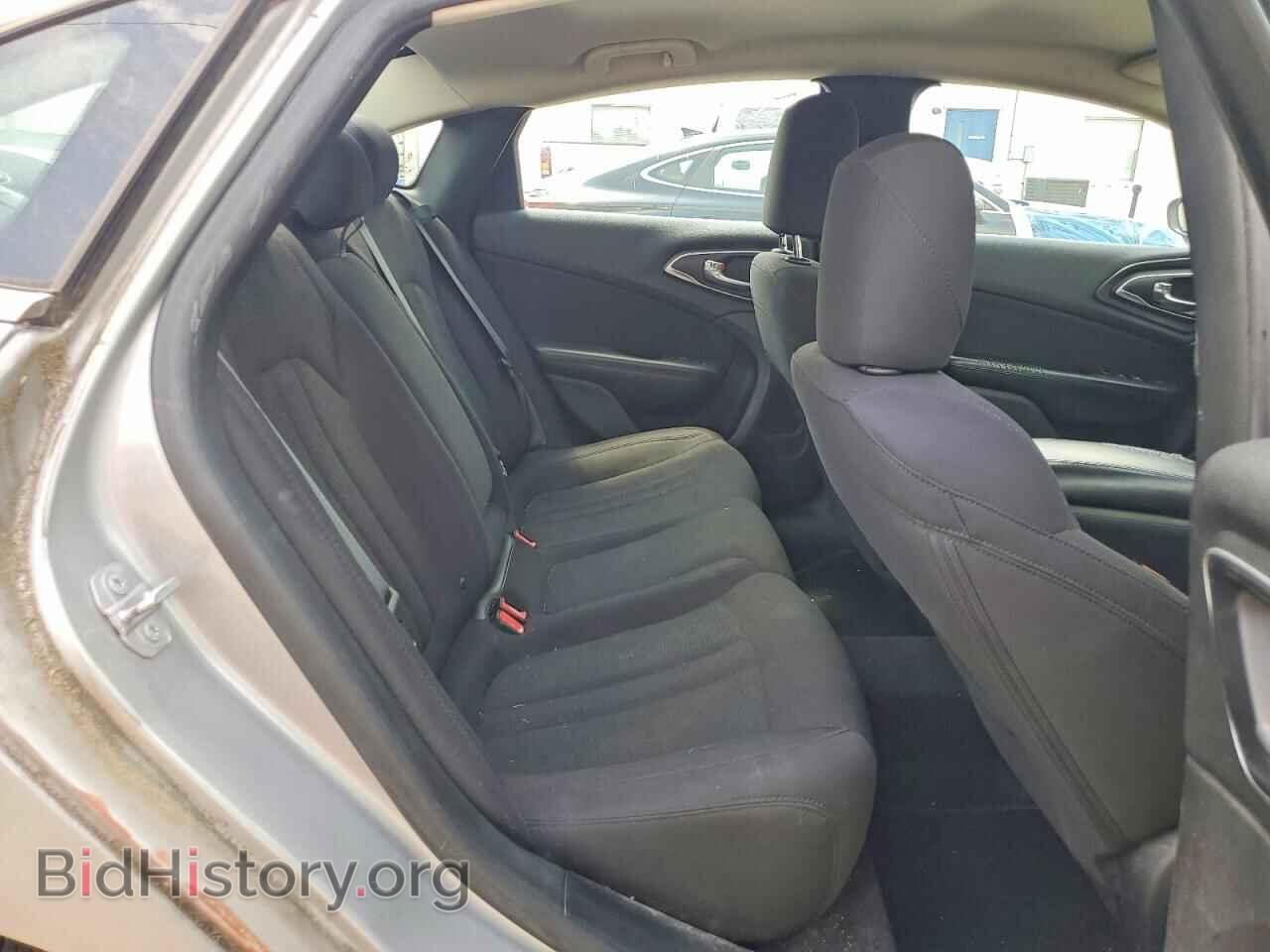 2015 CHRYSLER 200 - VIN: 1C3CCCABXFN577446 - Photo 10