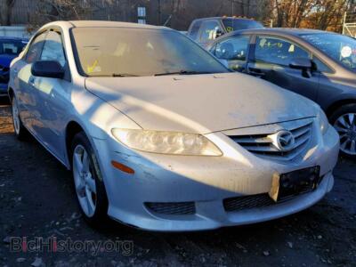2005 Mazda 6 6 I, серебристый — VIN 1YVHP80C255M74169, Copart