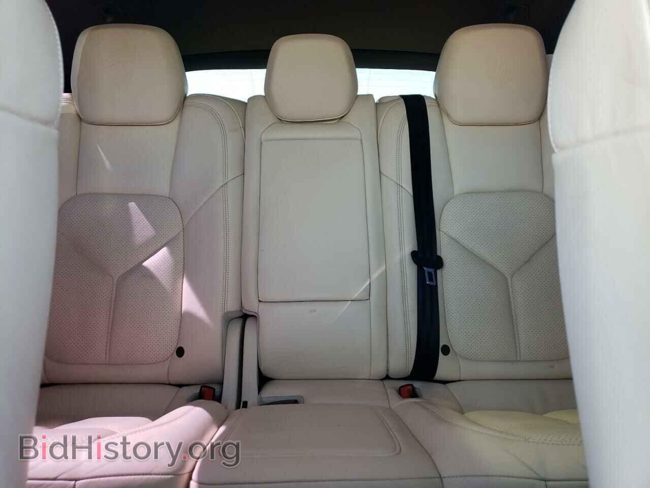 2017 PORSCHE CAYENNE - VIN: WP1AA2A22HKA86049 - Photo 10