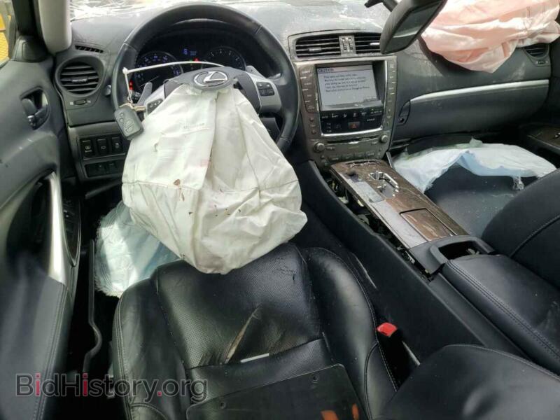 2012 Lexus IS (VIN JTHBE5C21C5029923) — photo 8 of 13