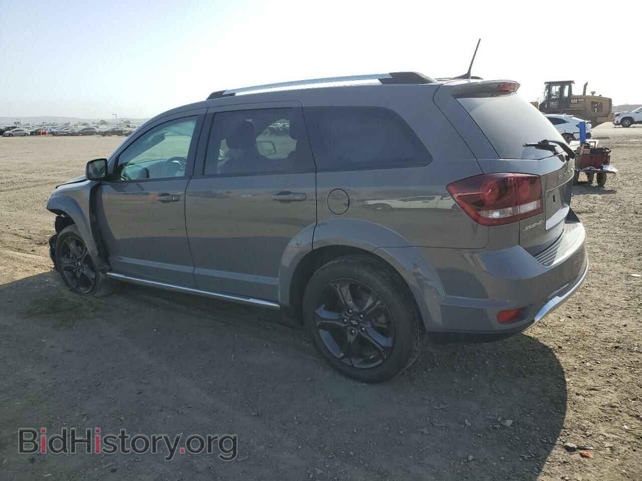 2020 DODGE JOURNEY - VIN: 3C4PDCGB1LT269840 - Фото 2