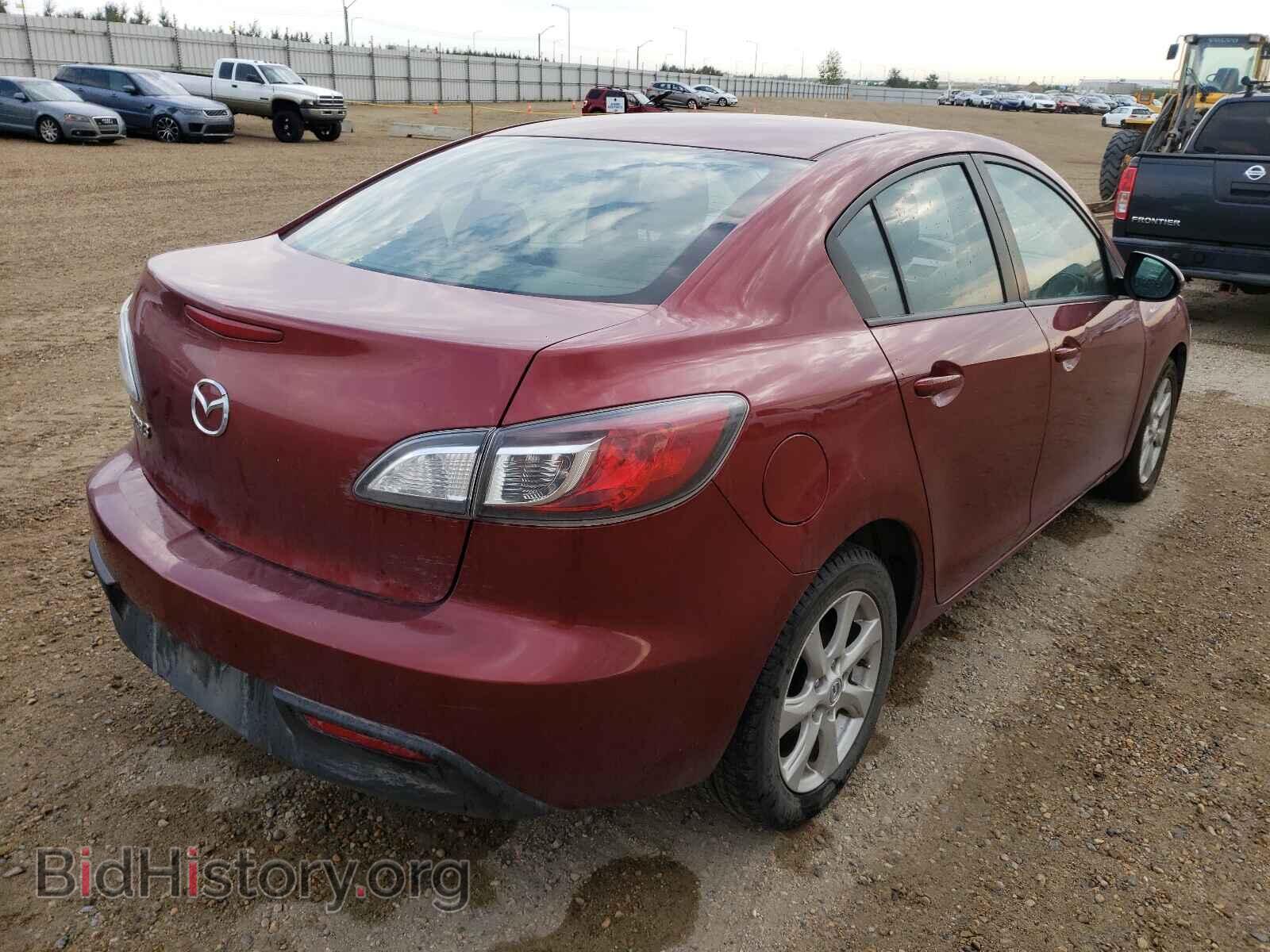 2011 MAZDA 3 - VIN: JM1BL1UF8B1397118 - Фото 4