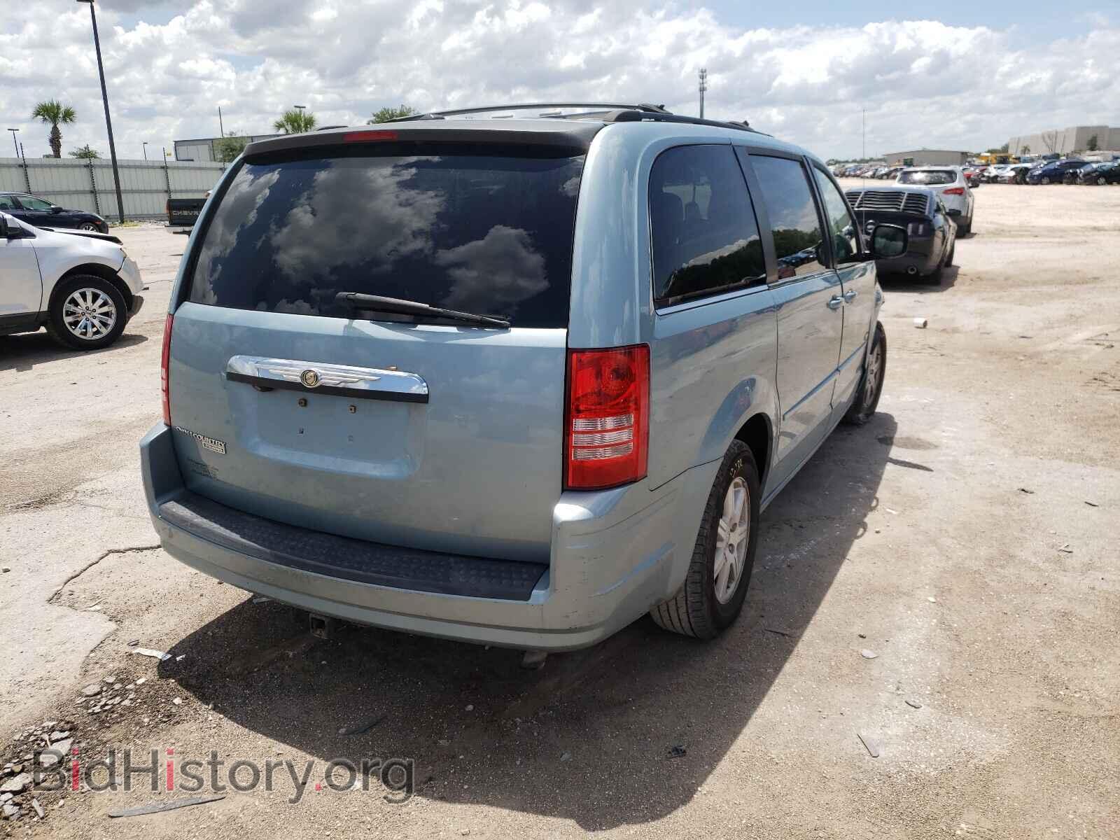 2008 CHRYSLER MINIVAN - VIN: 2A8HR54P88R720007 - Фото 4