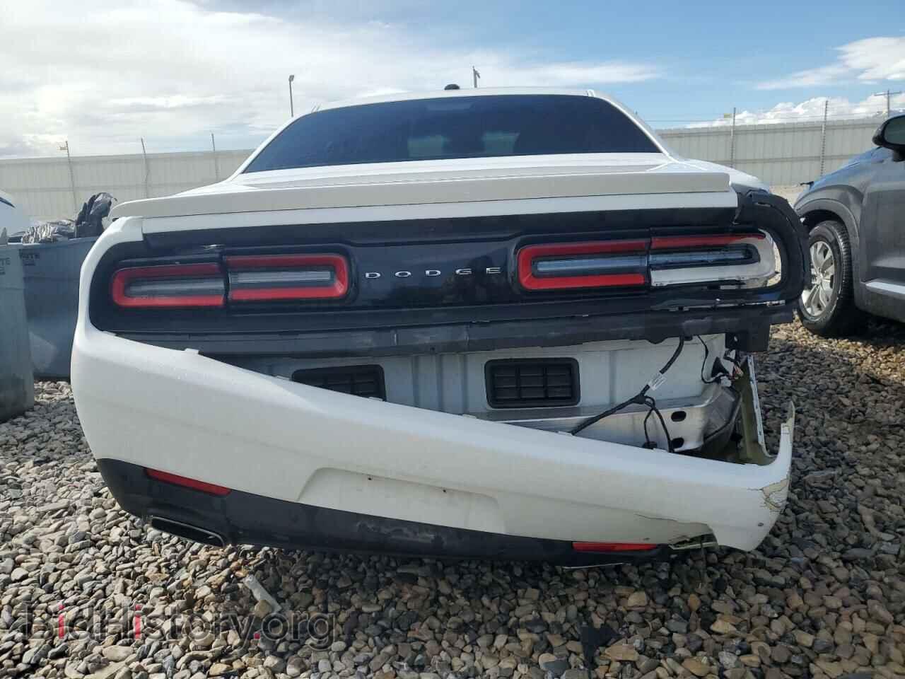2016 DODGE CHALLENGER - VIN: 2C3CDZAG4GH149118 - Фото 6