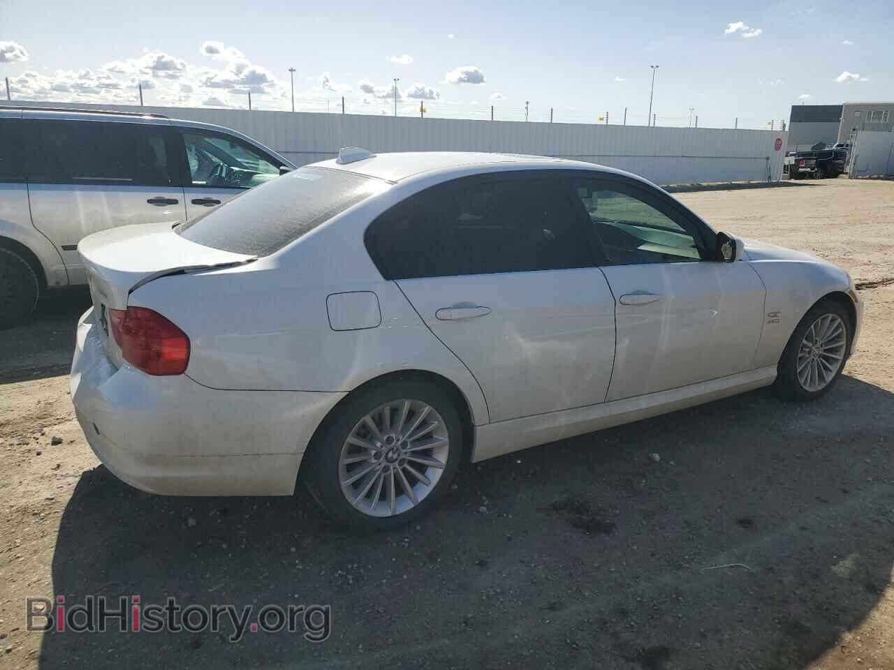 2011 BMW 3 SERIES - VIN: WBAPK7C55BA817208 - Фото 3