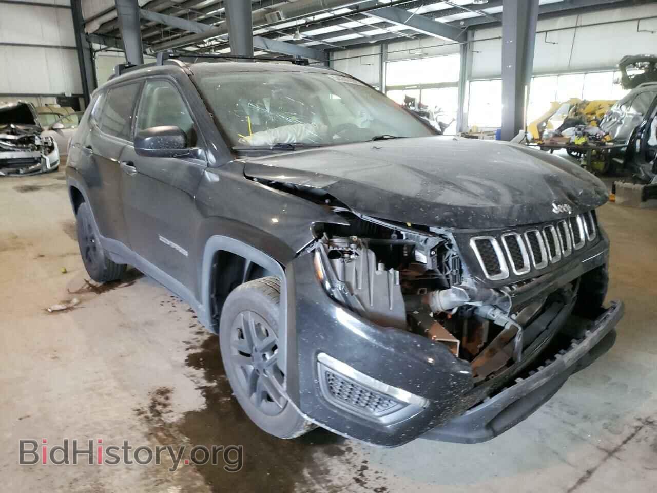 Фотография 3C4NJDAB1HT636046 - JEEP COMPASS 2017