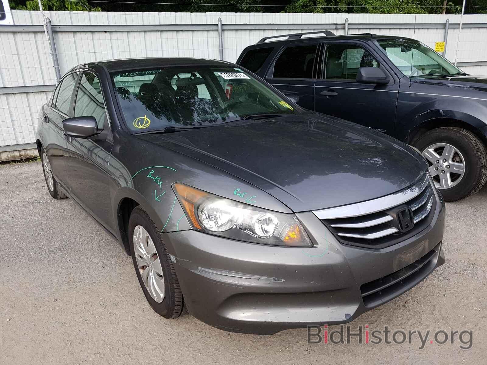 Photo 1HGCP2F33CA092355 - HONDA ACCORD 2012