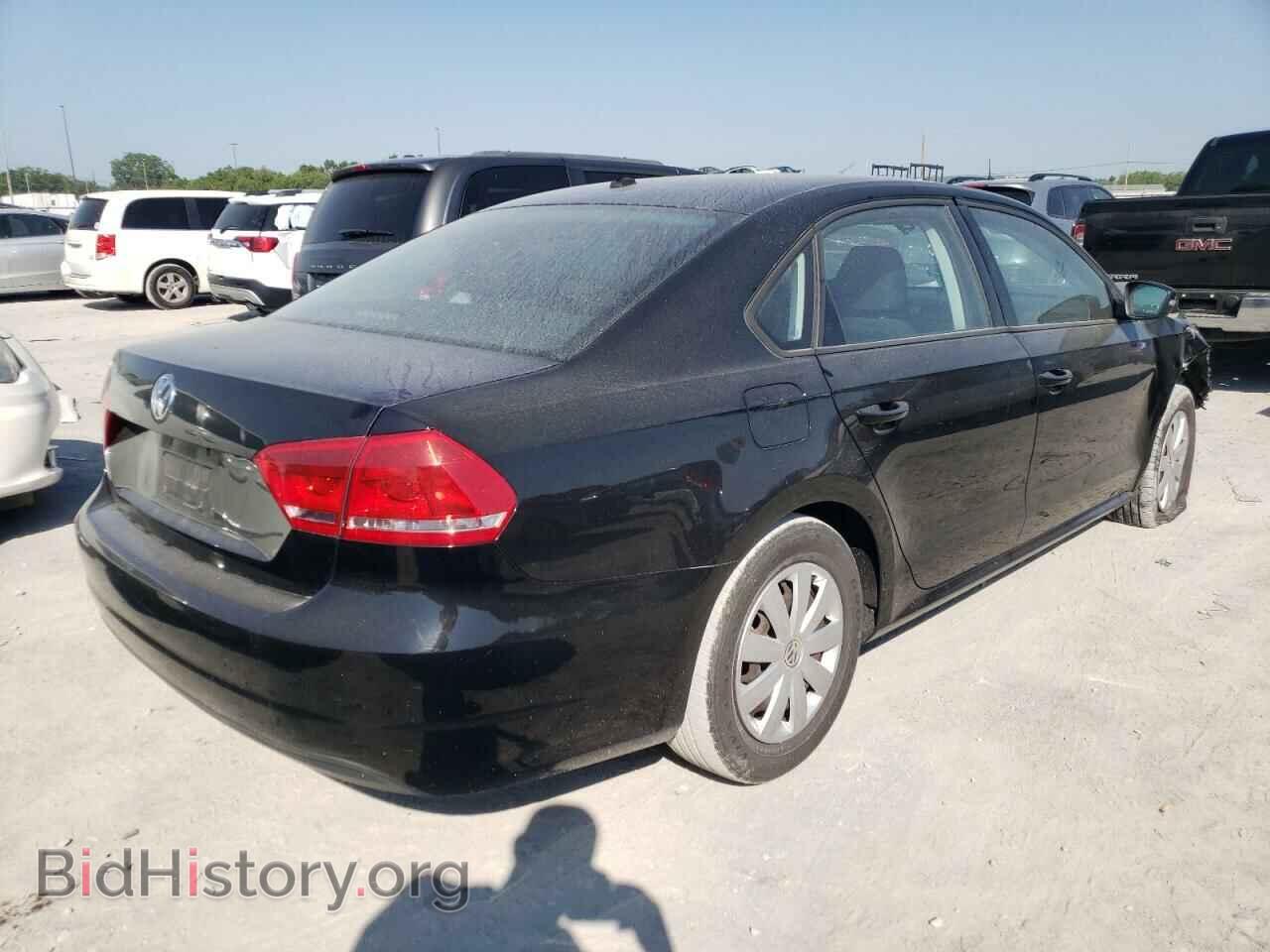2013 VOLKSWAGEN PASSAT - VIN: 1VWAH7A38DC041105 - Фото 3