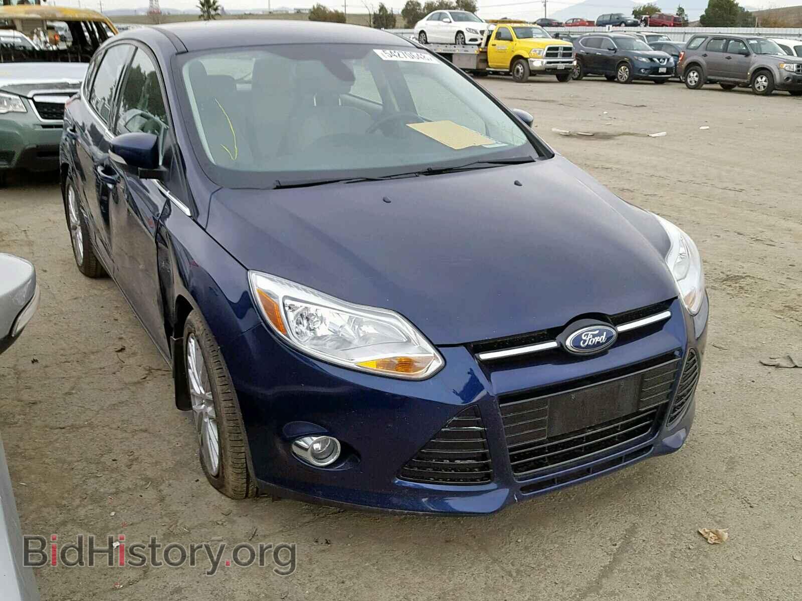 Photo 1FAHP3M21CL155385 - FORD FOCUS 2012
