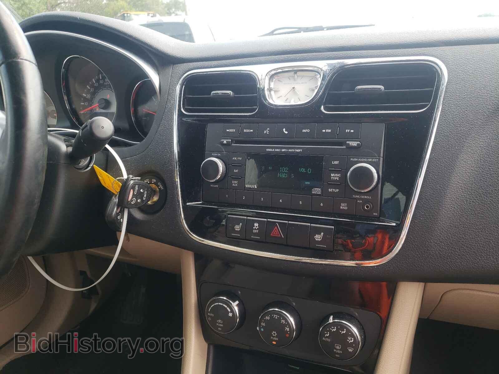 2012 CHRYSLER 200 - VIN: 1C3BCBEG5CN116596 - Фото 9