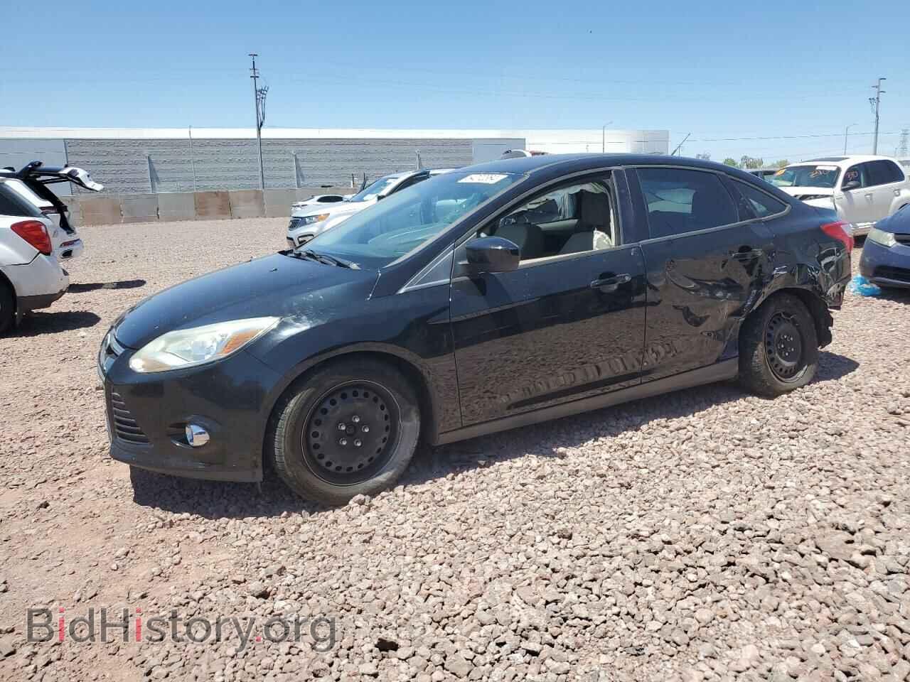 Photo 1FAHP3F27CL262826 - FORD FOCUS 2012