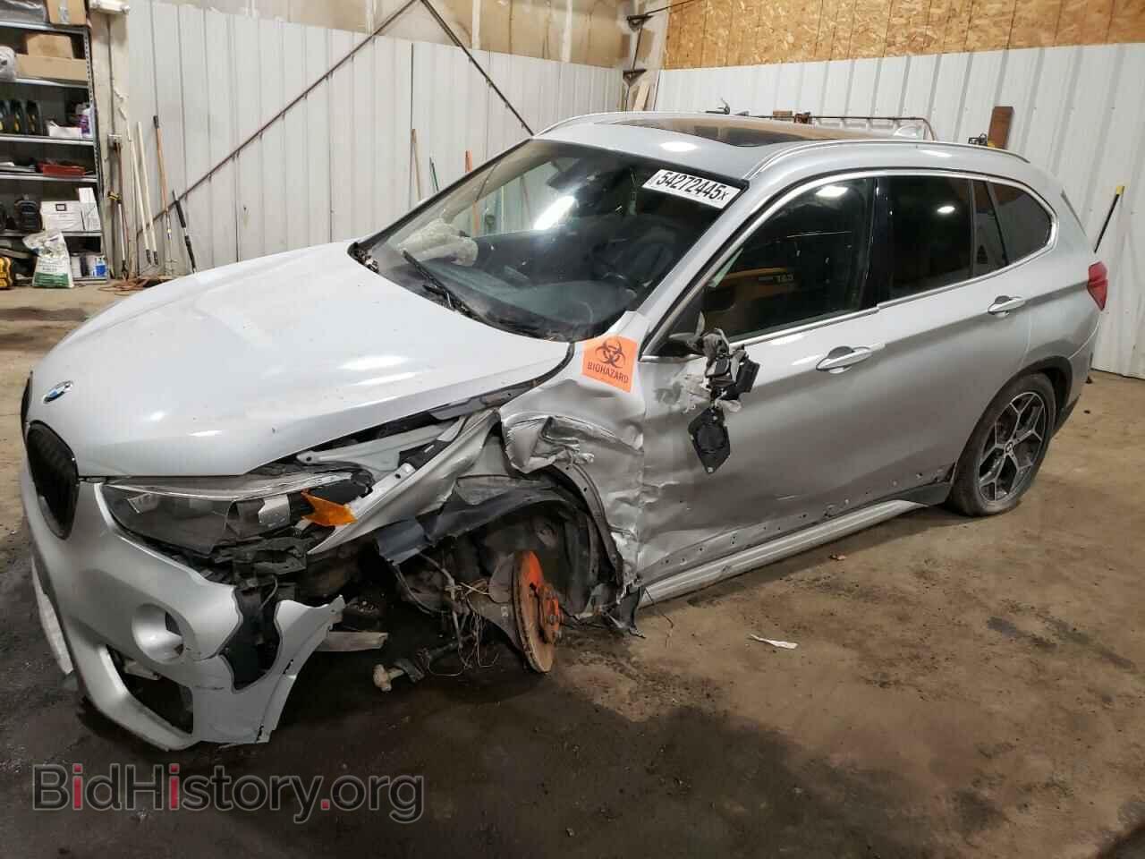 Photo WBXHT3C33H5F72167 - BMW X1 2017