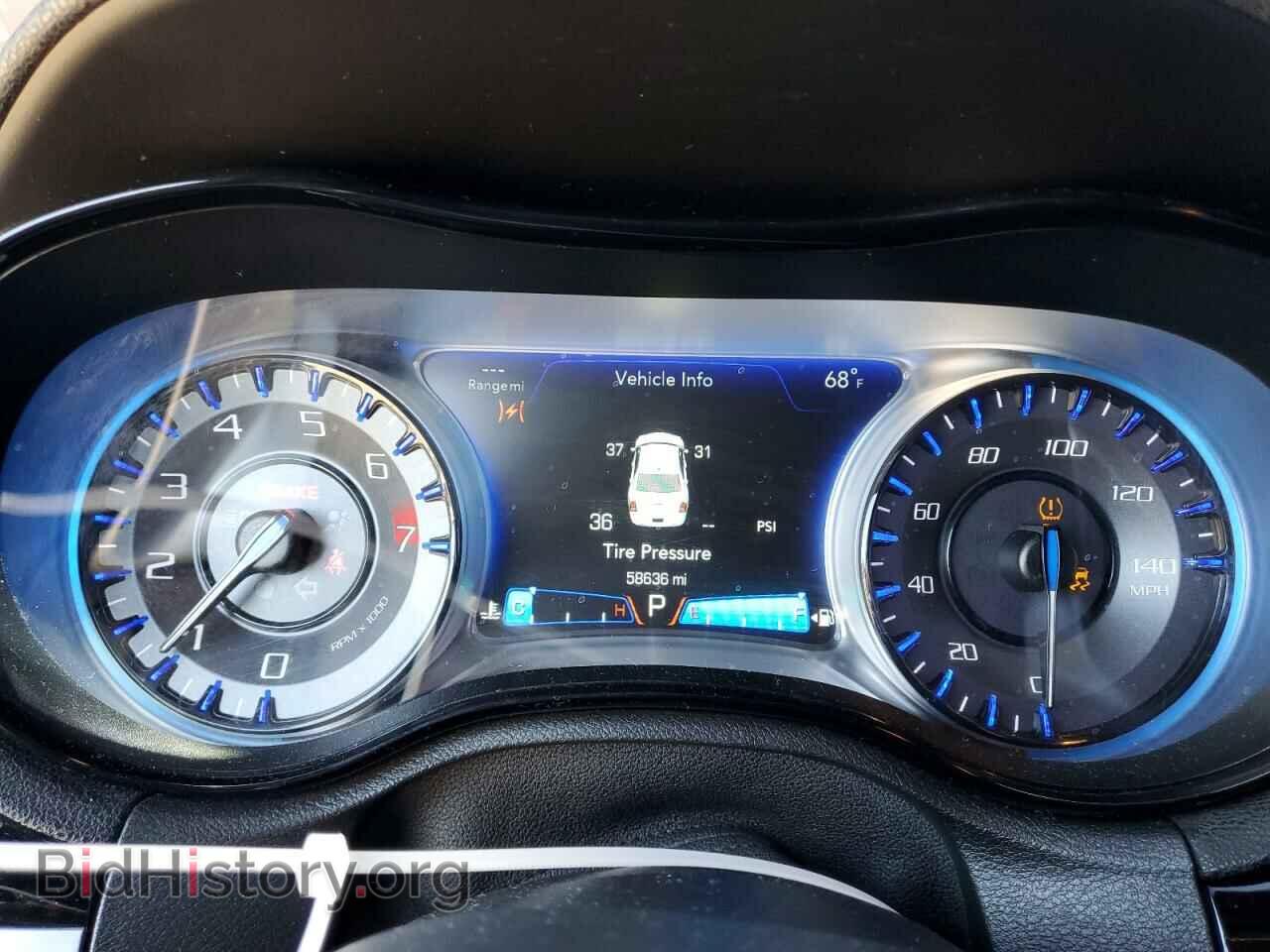 2017 CHRYSLER 300 - VIN: 2C3CCAGG5HH591659 - Фото 9