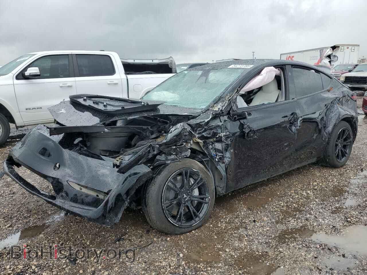 Photo 7SAYGDED7RF018059 - TESLA MODEL Y 2024