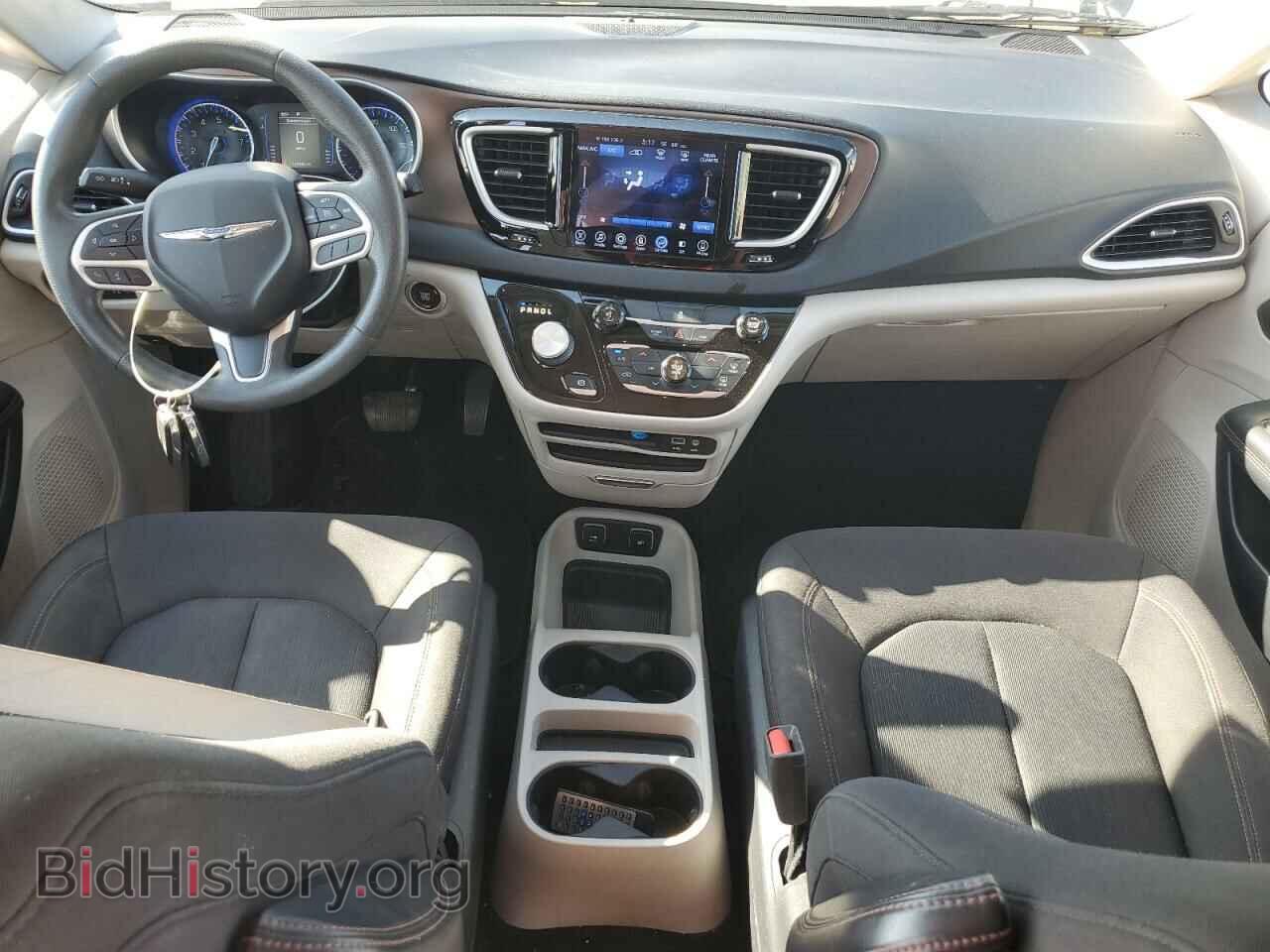 2017 CHRYSLER PACIFICA - VIN: 2C4RC1DGXHR635904 - Фото 8