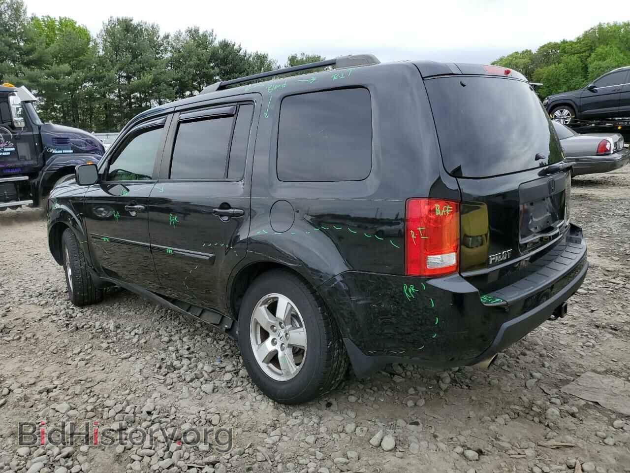 2011 HONDA PILOT - VIN: 5FNYF4H71BB031126 - Photo 2