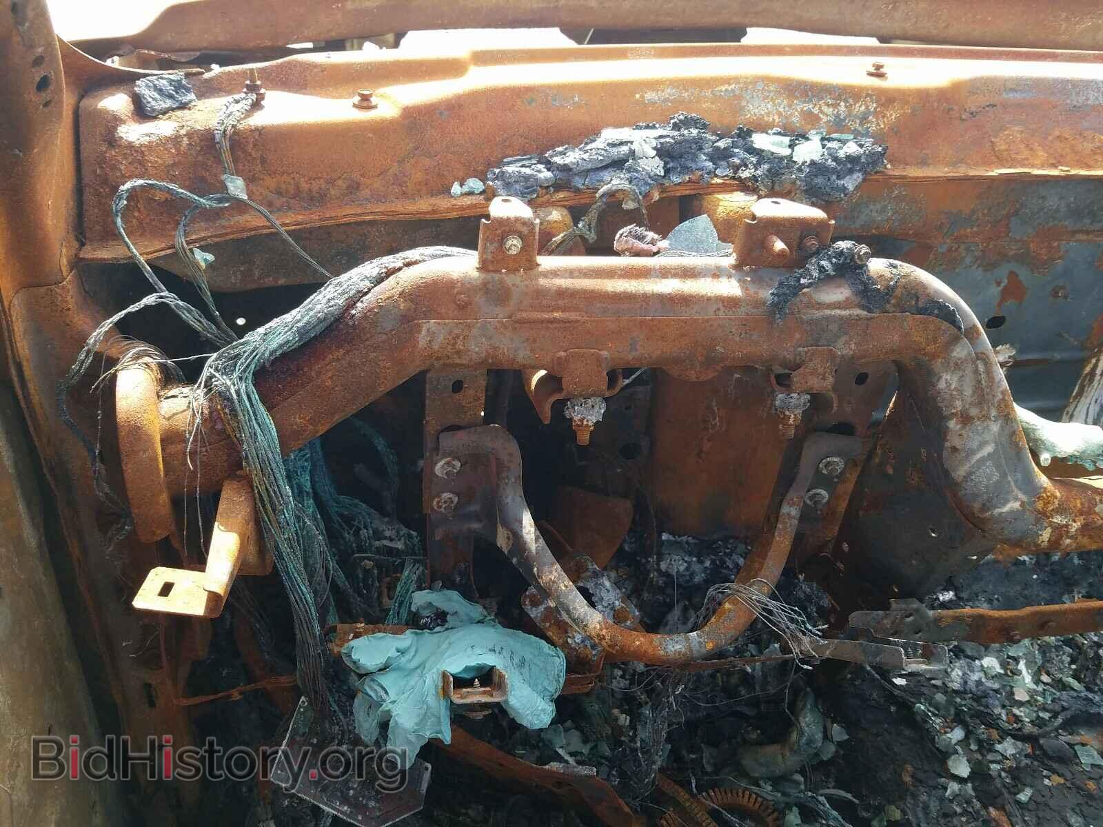 2009 GMC SIERRA - VIN: 3GTEK23M29G223563 - Фото 8