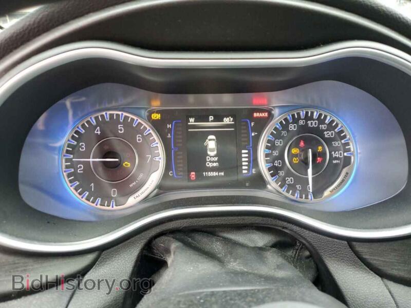 2015 Chrysler 200 (VIN 1C3CCCAB7FN571295) — фото 9 из 12