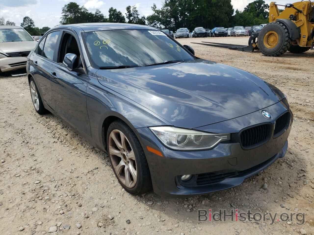 Photo WBA3A9C53DF476250 - BMW 3 SERIES 2013