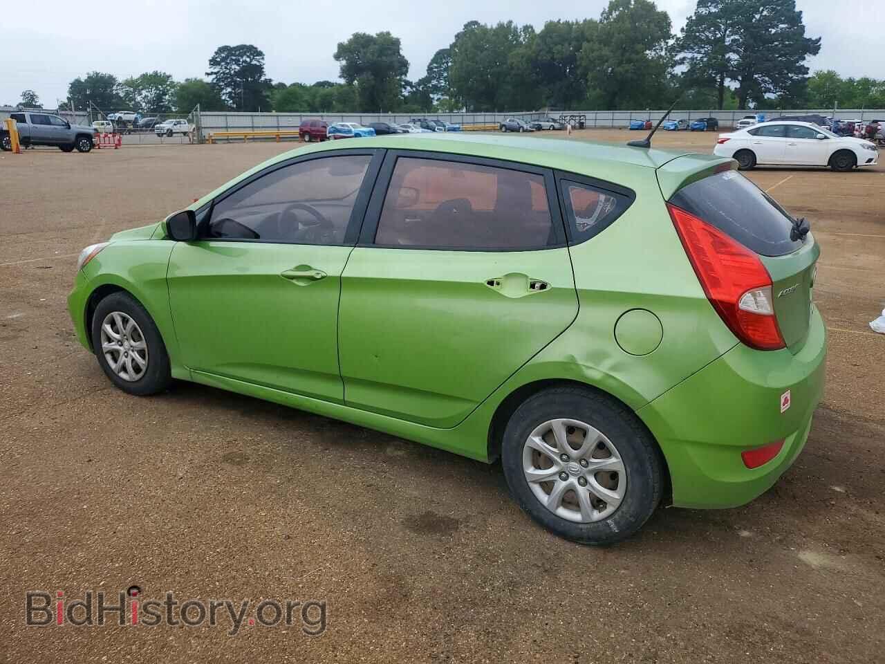 2013 HYUNDAI ACCENT - VIN: KMHCT5AE7DU129326 - Фото 2