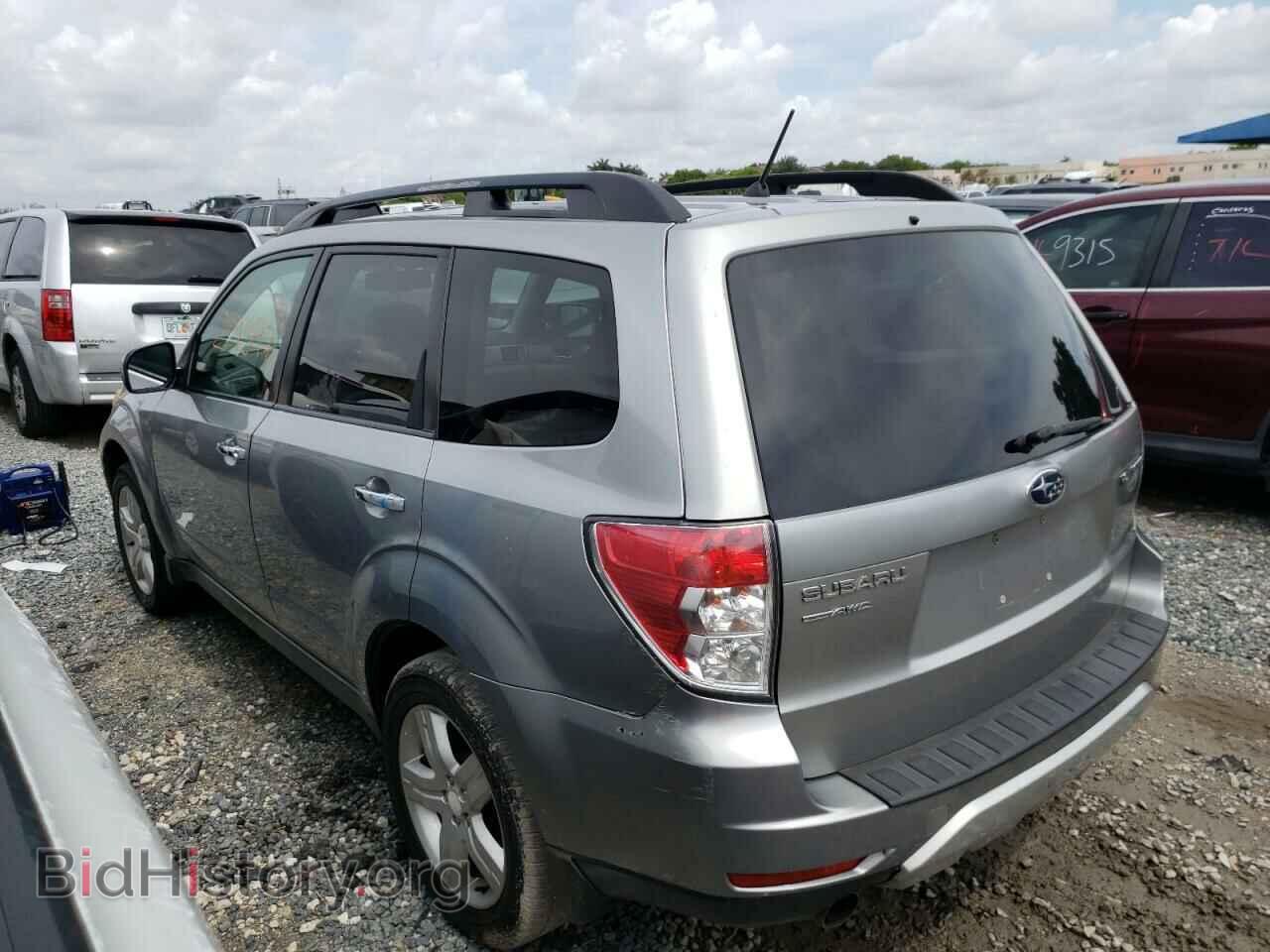 2010 SUBARU FORESTER - VIN: JF2SH6DC8AH717047 - Фото 2
