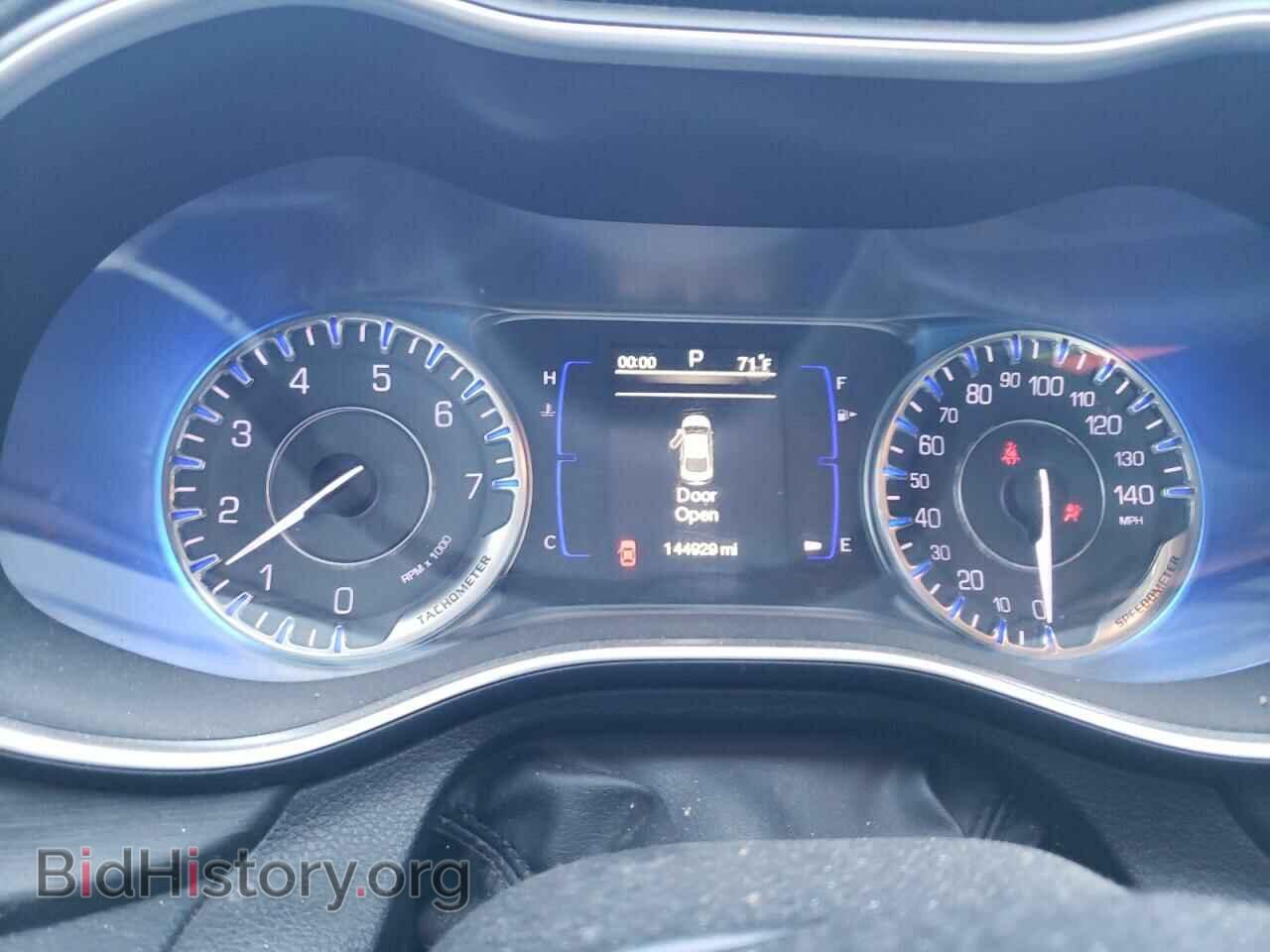 2015 CHRYSLER 200 - VIN: 1C3CCCAB8FN607785 - Фото 9