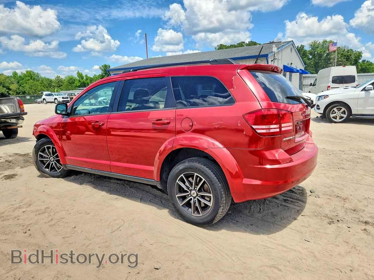 2018 DODGE JOURNEY - VIN: 3C4PDCAB2JT532570 - Photo 2
