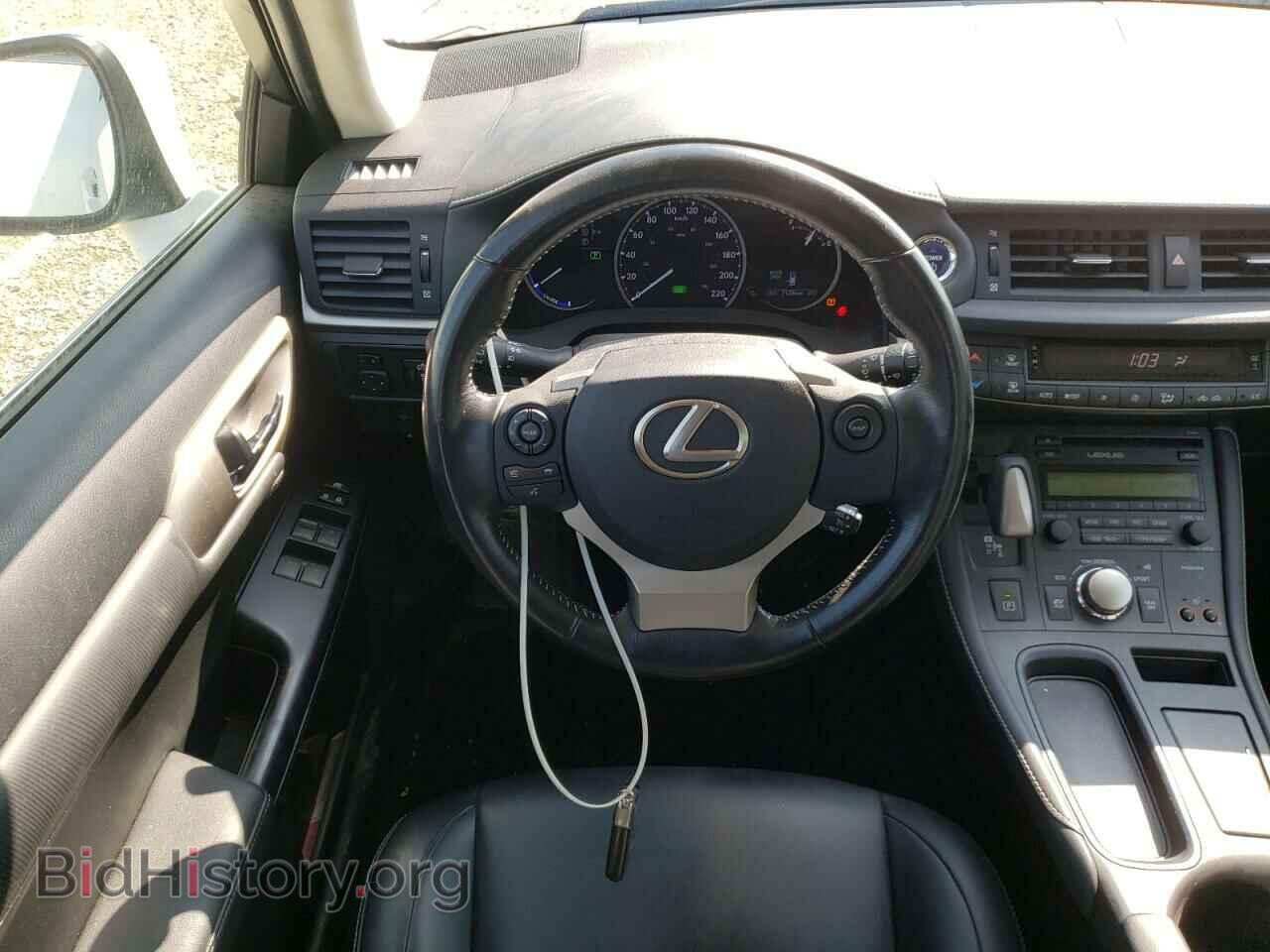 2017 LEXUS CT 200 - VIN: JTHKD5BH2H2284601 - Фото 9