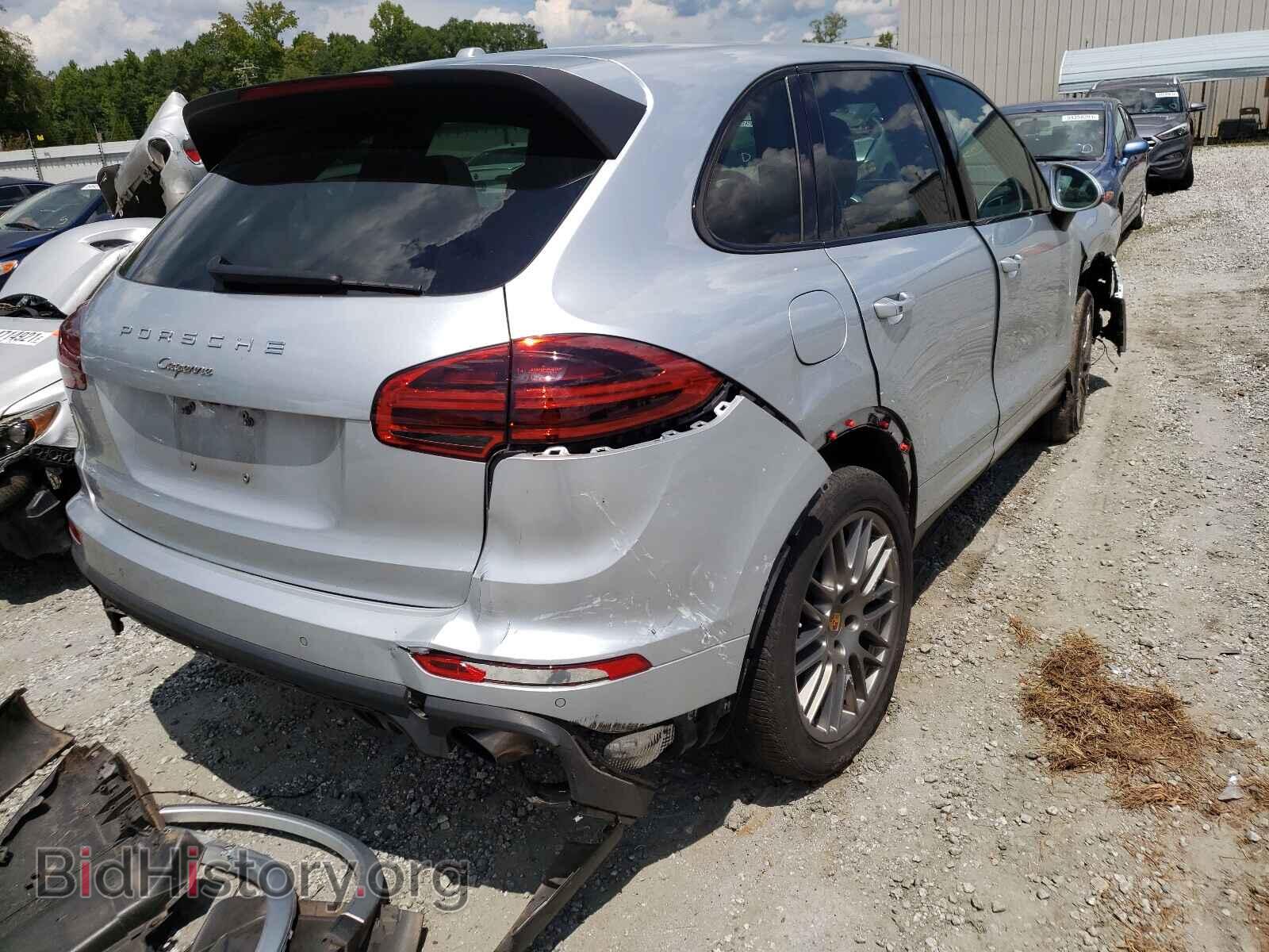 2017 PORSCHE CAYENNE - VIN: WP1AA2A28HKA91367 - Photo 4