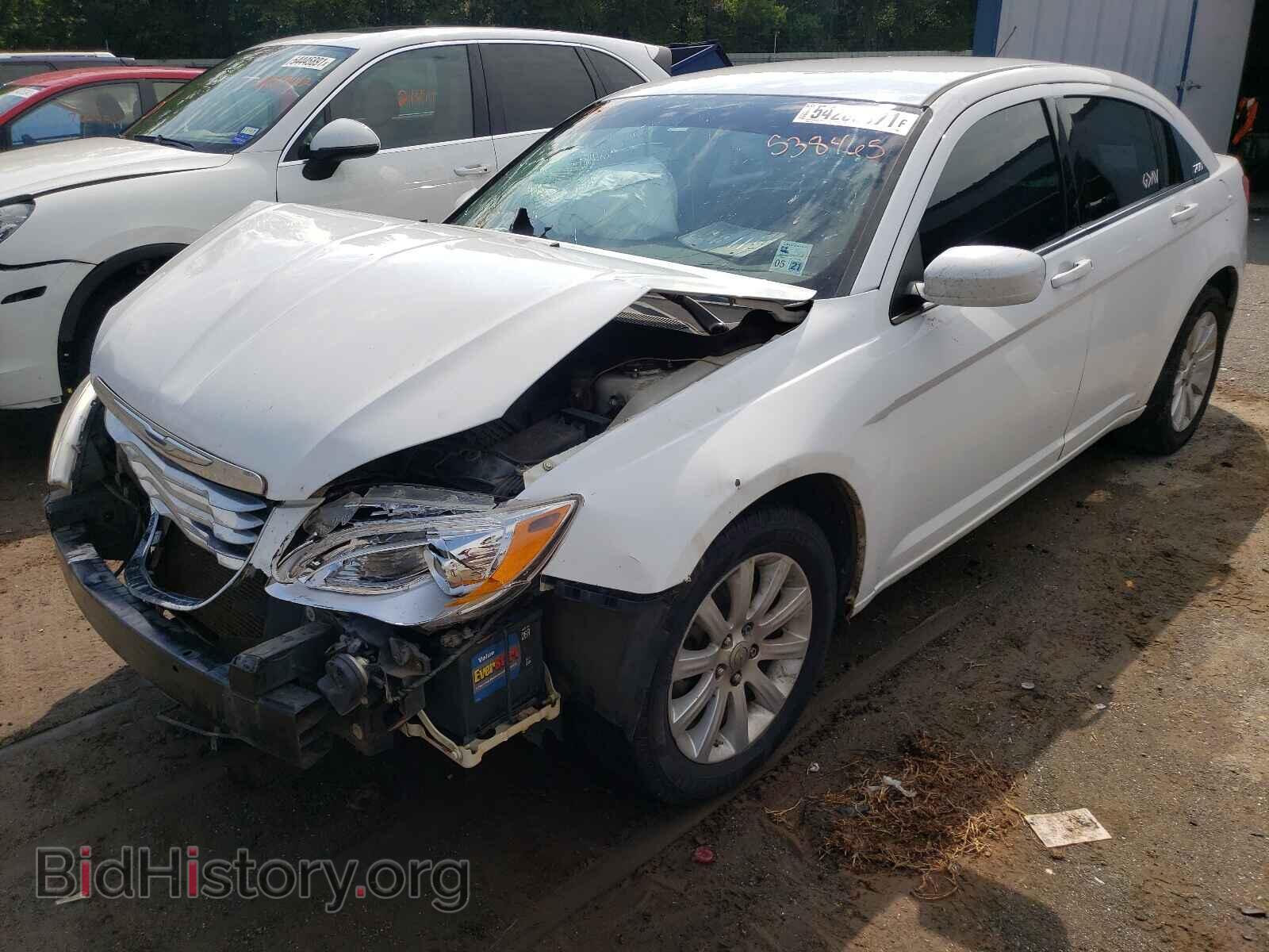 2013 CHRYSLER 200 - VIN: 1C3CCBBB9DN538465 - Фото 2