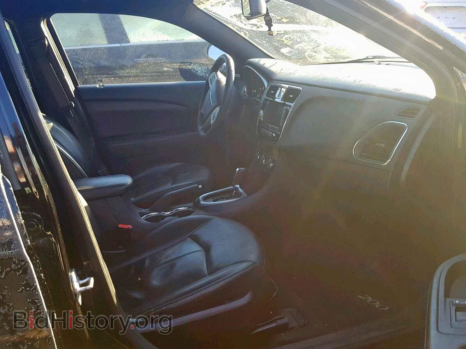 2011 CHRYSLER 200 - VIN: 1C3BC2FG4BN520552 - Photo 5