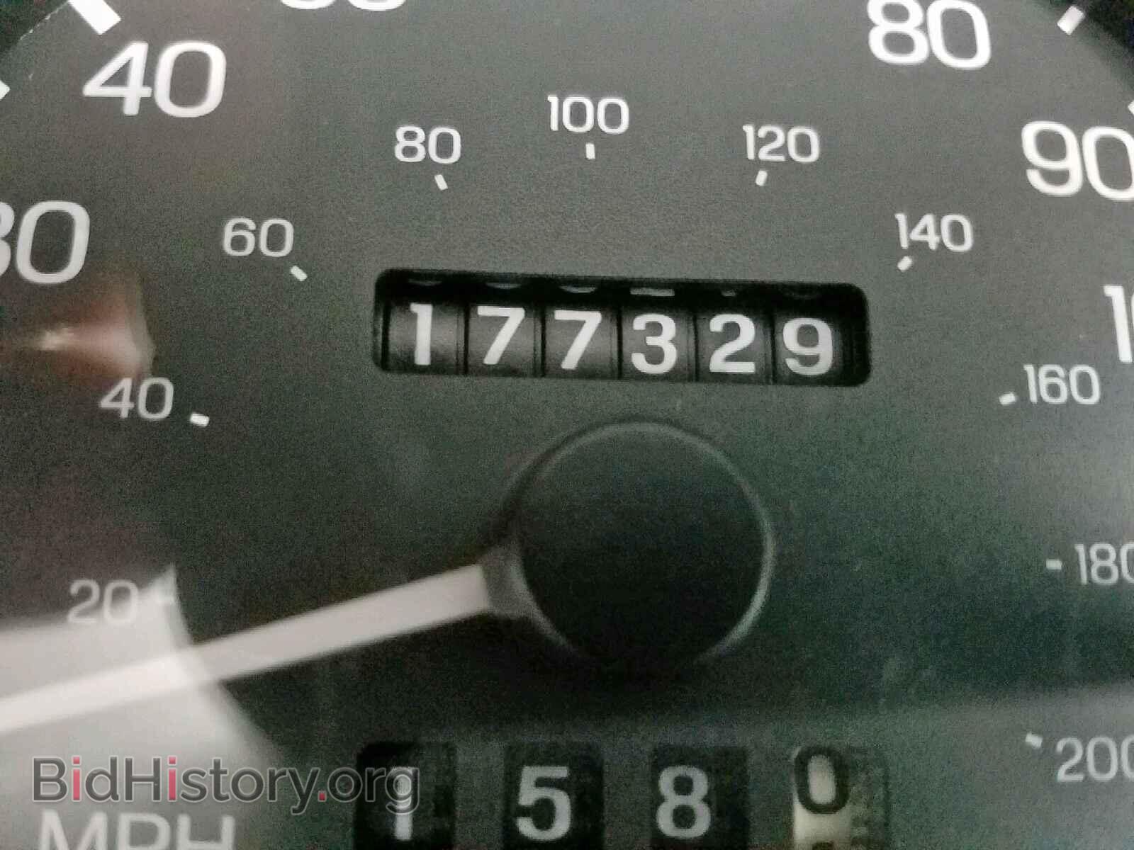 2002 FORD ESCORT - VIN: 3FAFP13P72R210981 - Фото 8