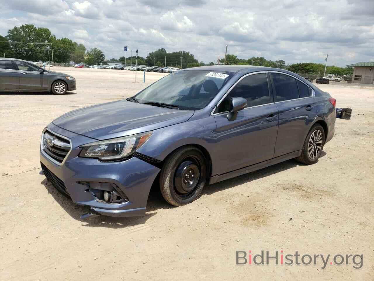 Photo 4S3BNAF69J3014605 - SUBARU LEGACY 2018