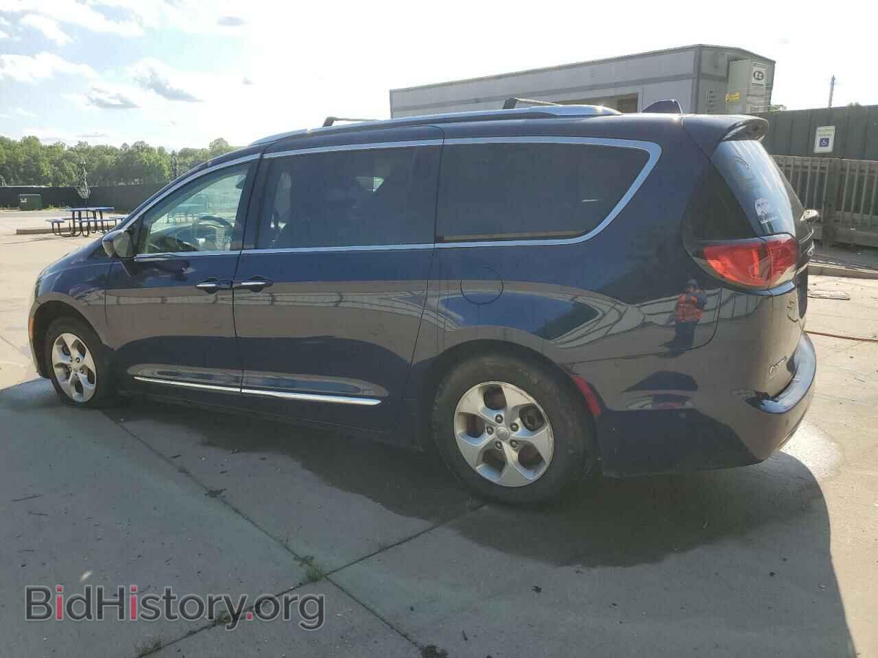2017 CHRYSLER PACIFICA - VIN: 2C4RC1EG3HR650355 - Photo 2
