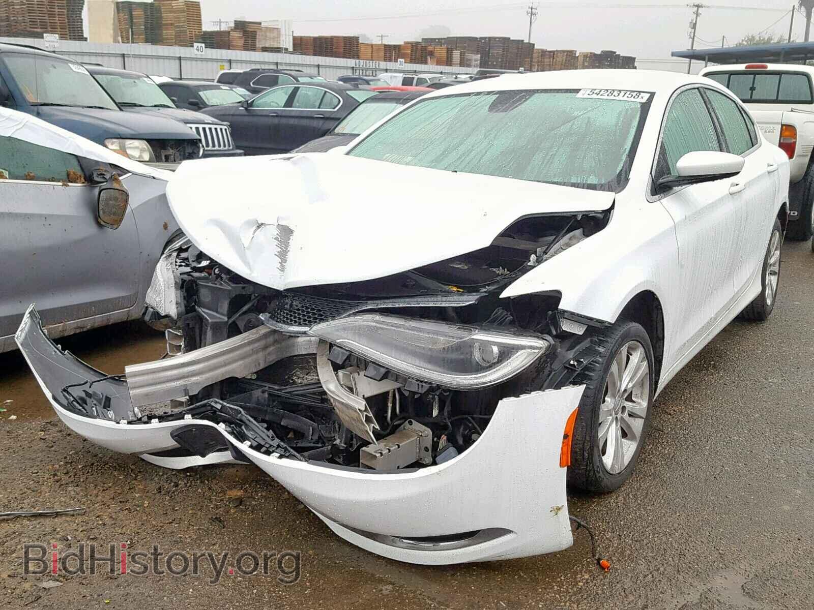 2015 CHRYSLER 200 - VIN: 1C3CCCAB0FN719903 - Photo 2