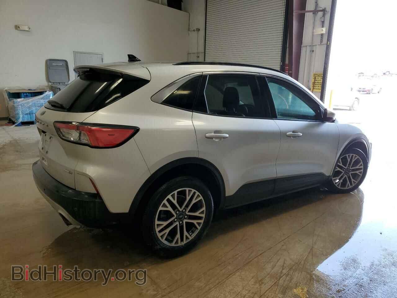 2020 FORD ESCAPE - VIN: 1FMCU9H69LUA81426 - Фото 3