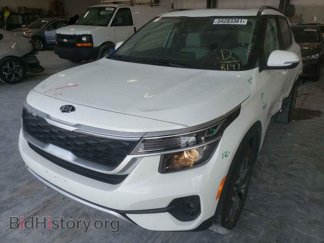 2021 KIA SELTOS - VIN: KNDERCAA2M7138141 - Фото 2
