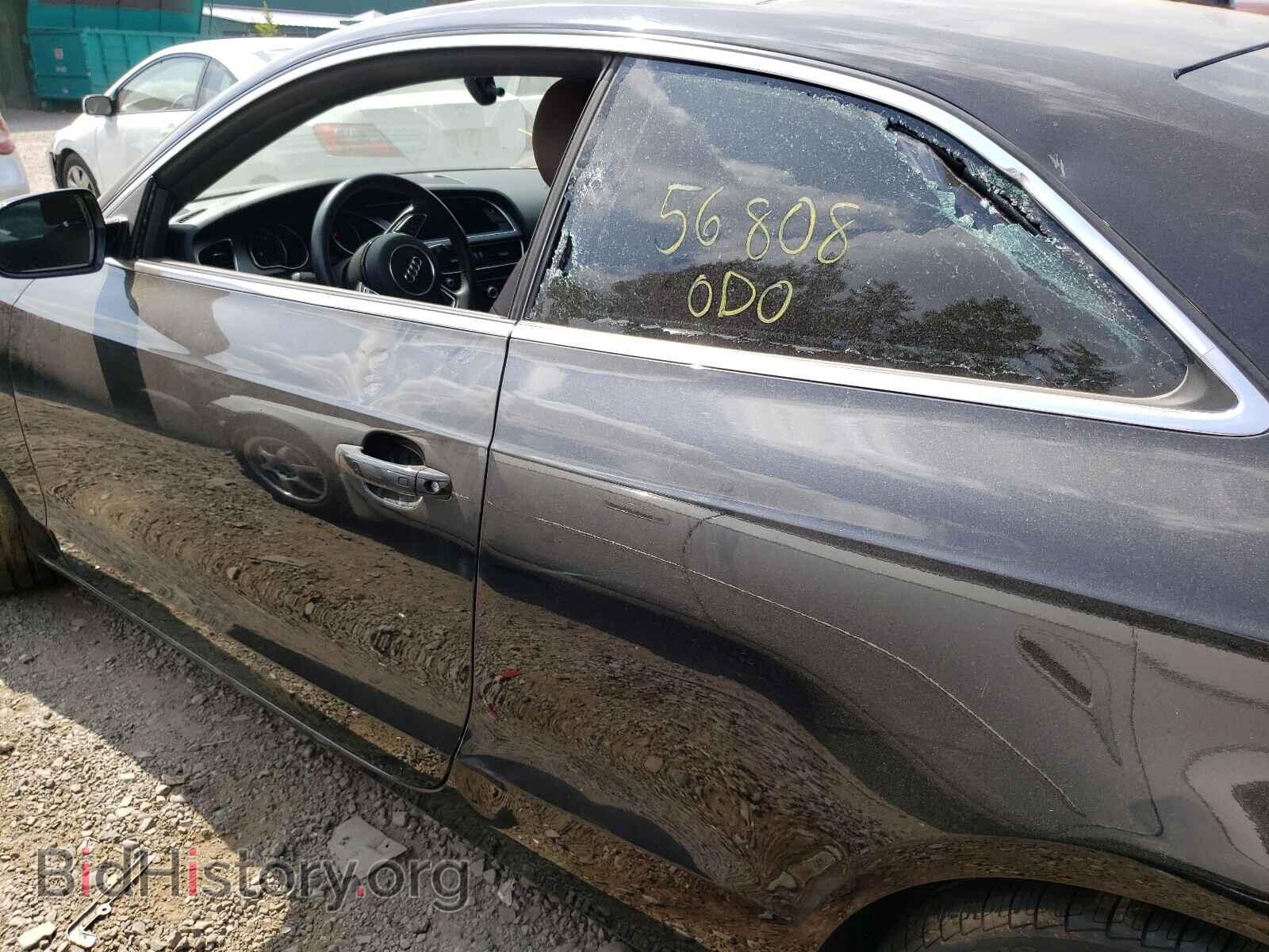 2014 AUDI A5 - VIN: WAUCFAFR9EA070652 - Photo 9