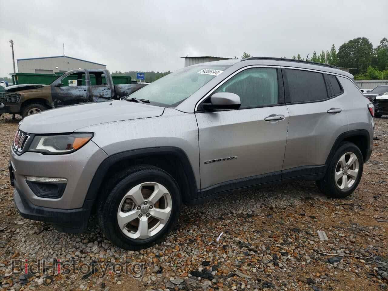 Фотография 3C4NJDBB7JT360105 - JEEP COMPASS 2018