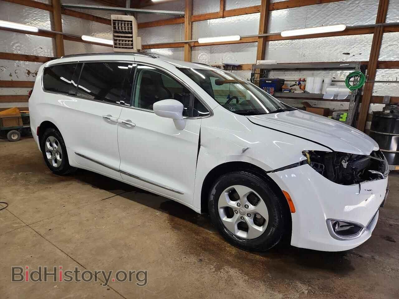 2017 CHRYSLER PACIFICA - VIN: 2C4RC1EG1HR644120 - Photo 4