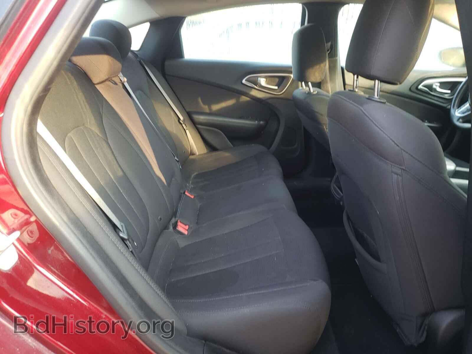 2015 CHRYSLER 200 - VIN: 1C3CCCAB1FN744504 - Фото 6