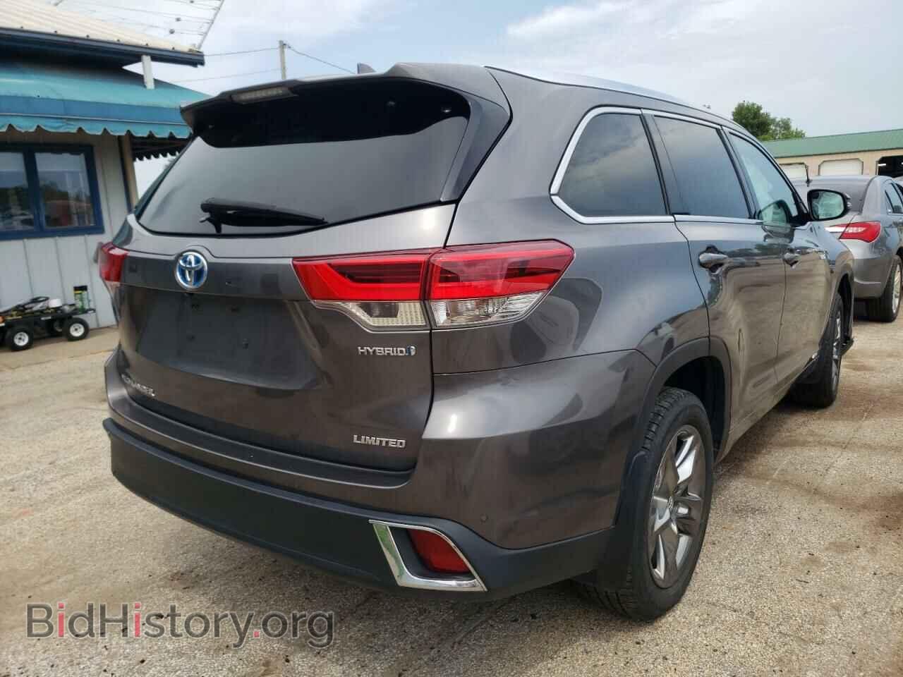2017 TOYOTA HIGHLANDER - VIN: 5TDDGRFH3HS031864 - Фото 4