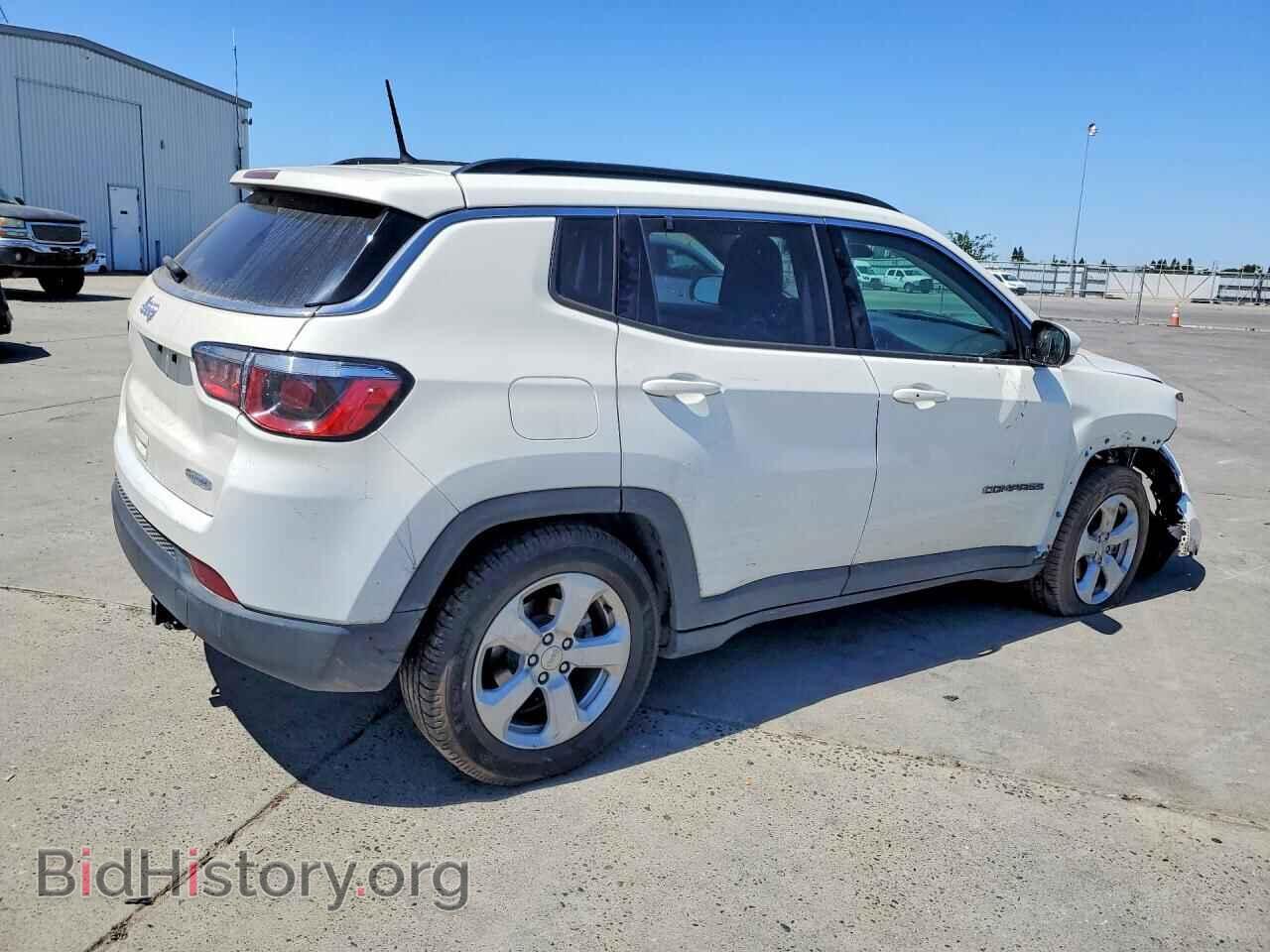 2018 JEEP COMPASS - VIN: 3C4NJCBB1JT495302 - Фото 3