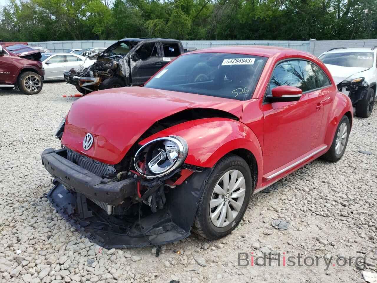 Photo 3VWFD7AT4KM706689 - VOLKSWAGEN BEETLE 2019