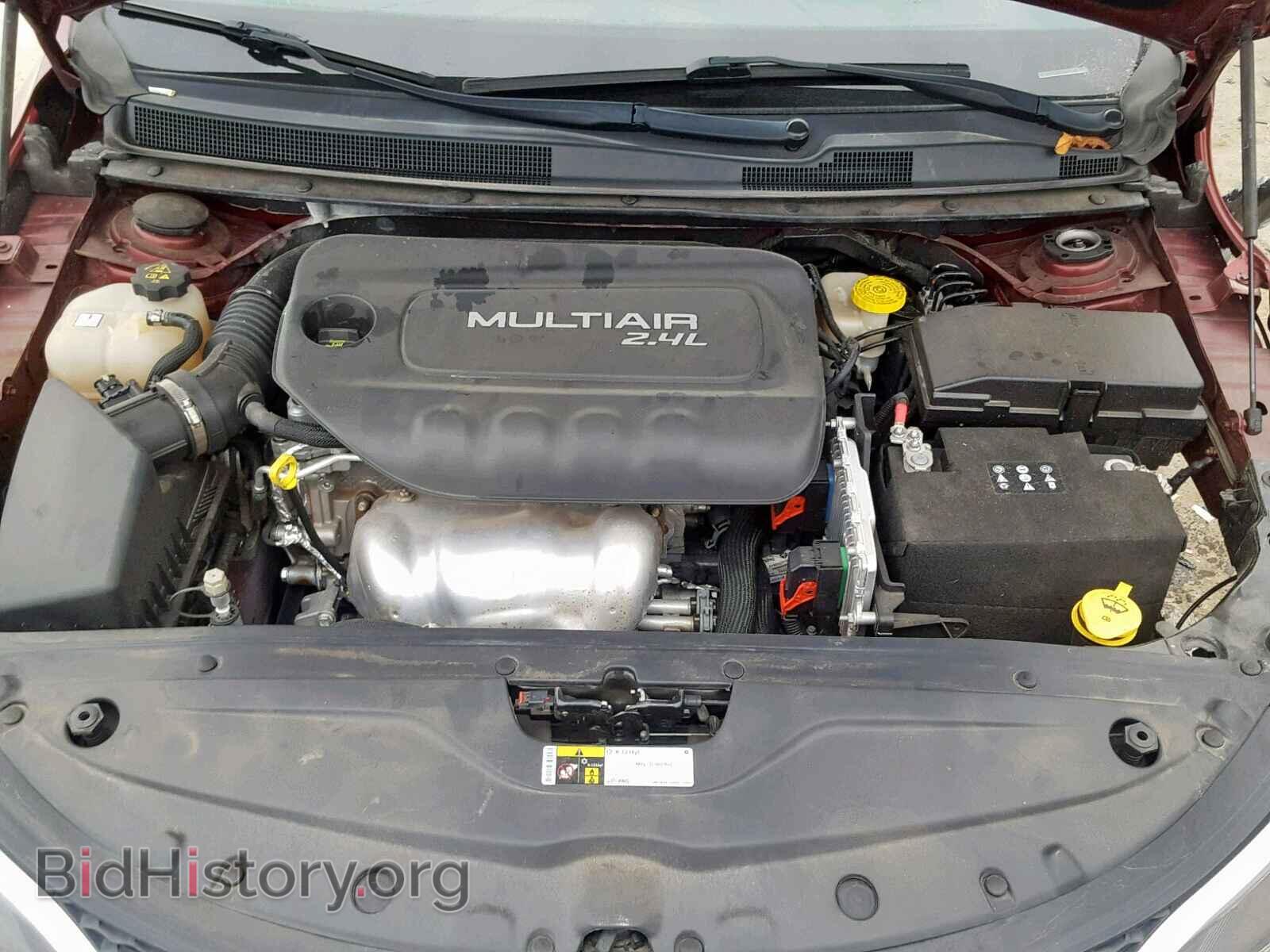 2016 CHRYSLER 200 - VIN: 1C3CCCAB3GN135321 - Фото 7