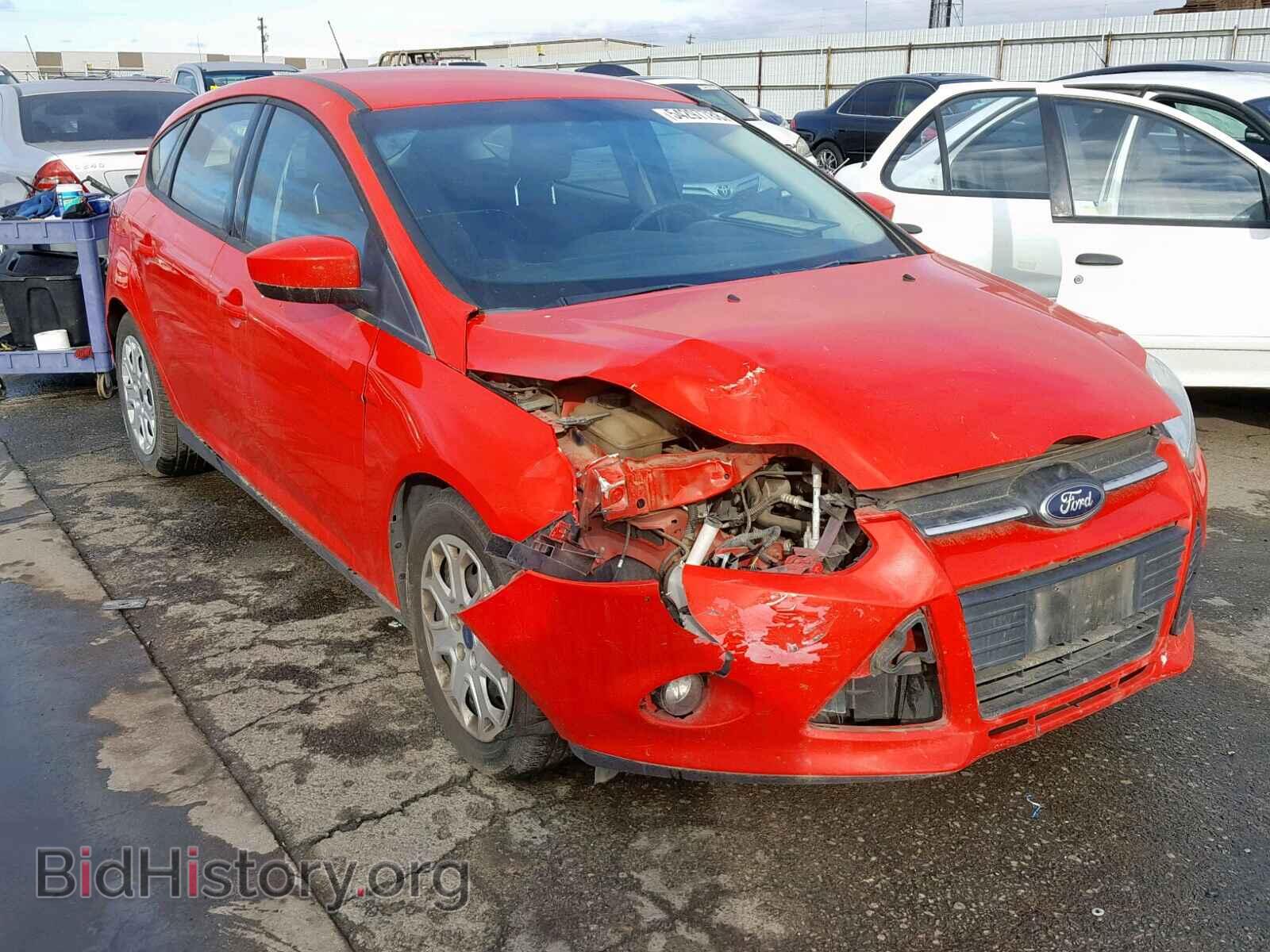 Photo 1FAHP3K20CL382828 - FORD FOCUS 2012