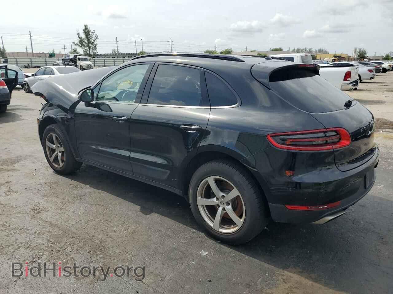 2017 PORSCHE MACAN - VIN: WP1AA2A53HLB09682 - Photo 2