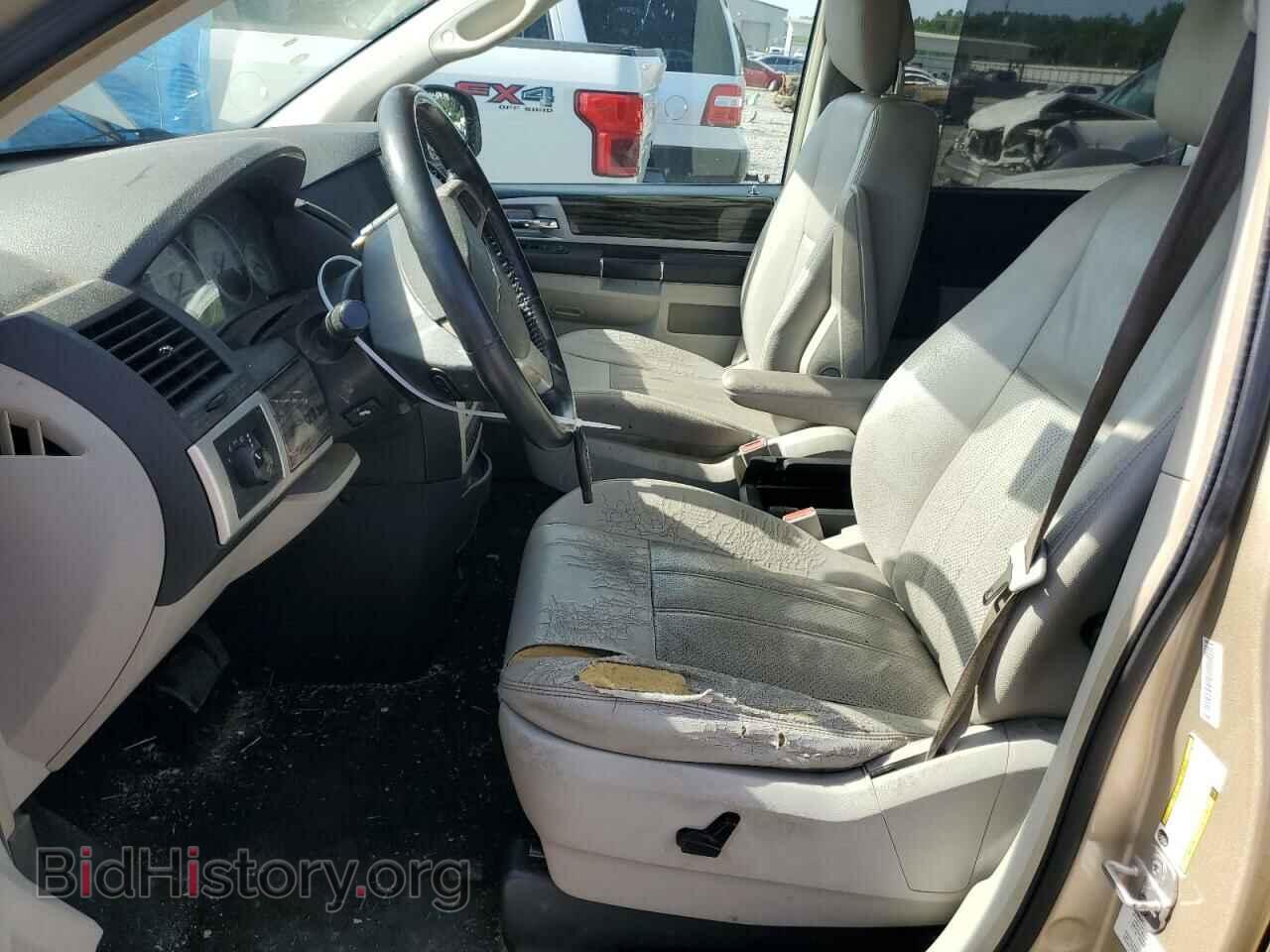 2010 CHRYSLER MINIVAN - VIN: 2A4RR8DX7AR382144 - Photo 7
