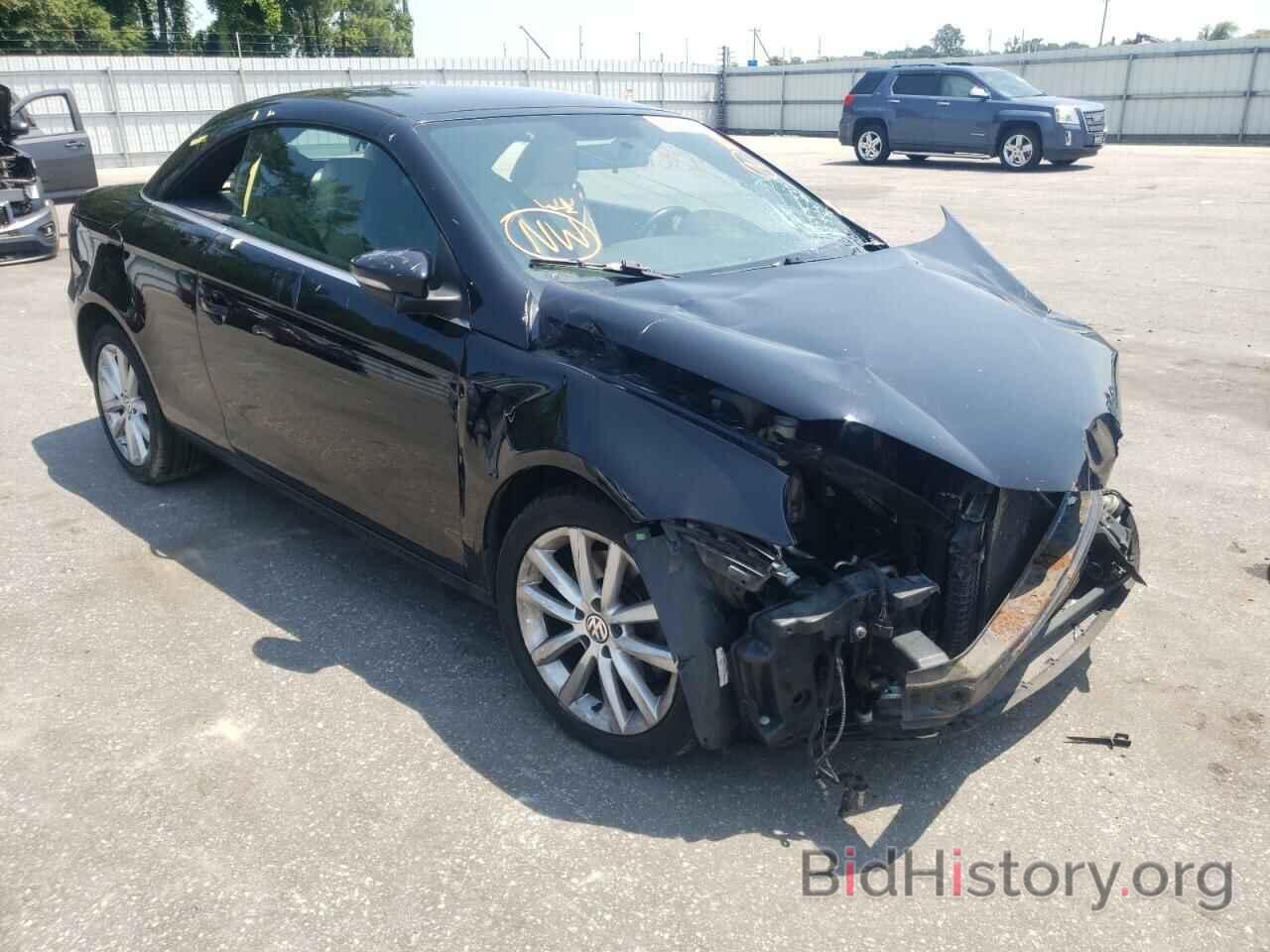 Photo WVWBW8AH3DV002991 - VOLKSWAGEN EOS 2013